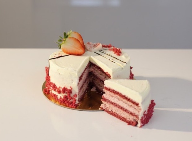 Mini dortík smetanovo malinový